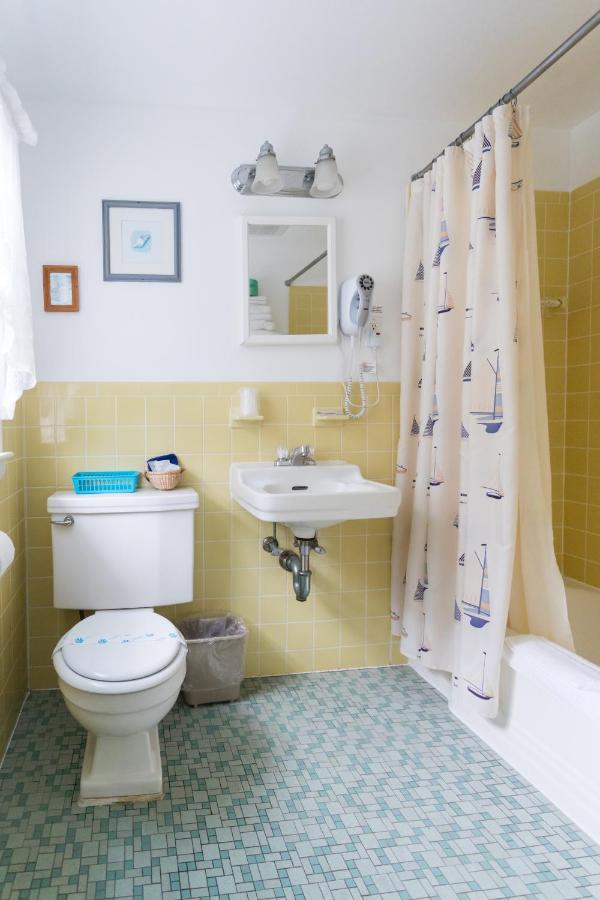 A Beach Breeze 3* West Harwich